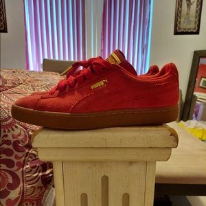 Women Puma Suede Mono